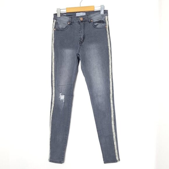 Eighty Two Charcoal Classic Snakeskin Trim  "Shortie" Skinny Jeans Size 3 - Picture 1 of 11